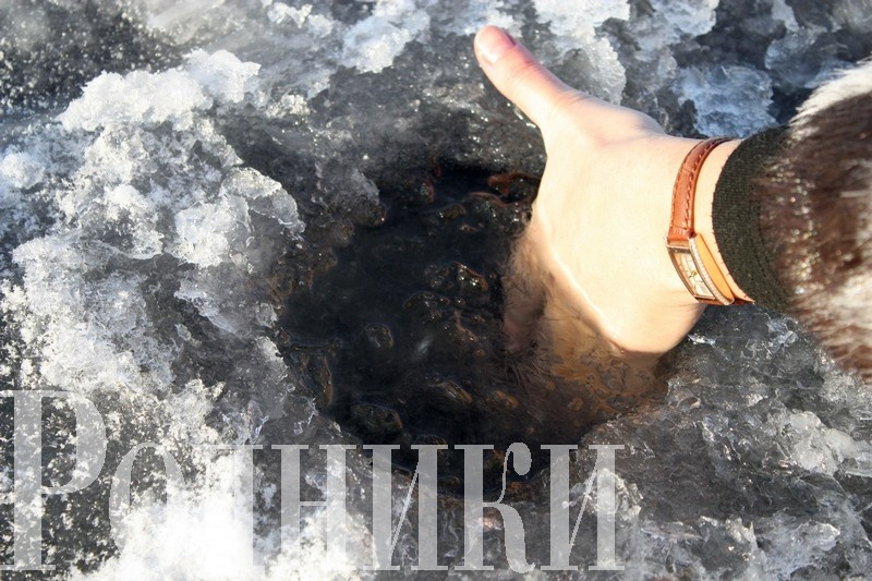 В городском округе Мытищи произвели замеры толщины льда на водоемах