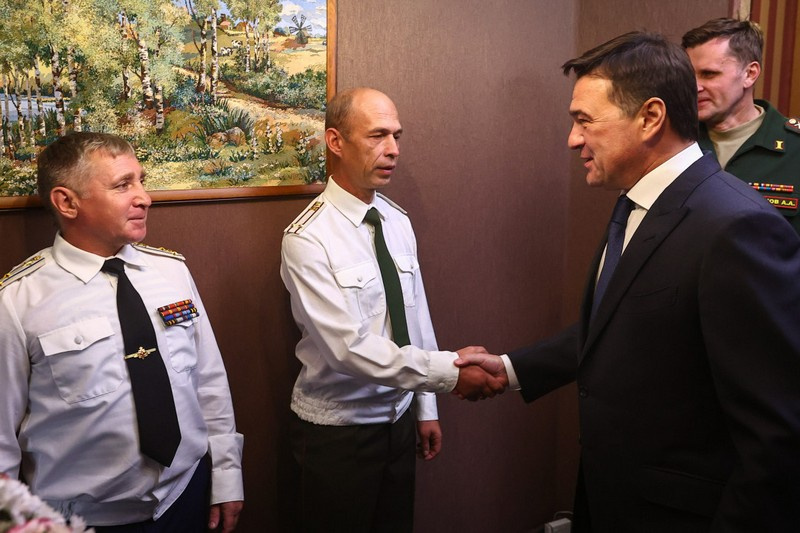 Добровольцы «Барса-4» получили снаряжение от губернатора Московской области Андрея Воробьева