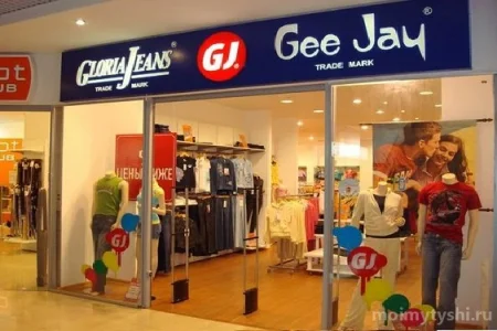 Магазин одежды Gloria Jeans в Шараповском проезде фото 1