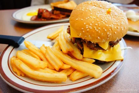 Ресторан быстрого питания Магбургер фото 1