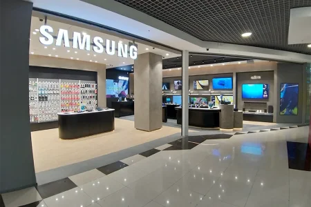 Фирменный магазин Samsung в Шараповском проезде фото 1